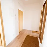 Fullhouse - - R85 - Parking - 3 Beds - Nespresso * Zwickau
