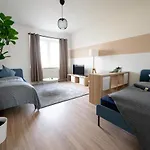 Apartman Fullhouse - - R85 - Parking - 3 Beds - Nespresso *