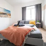 Fullhouse - - R85 - Parking - 3 Beds - Nespresso