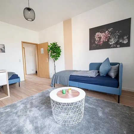 Апартаменты Fullhouse - - R85 - Parking - 3 Beds - Nespresso *