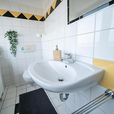 Fullhouse - - R85 - Parking - 3 Beds - Nespresso