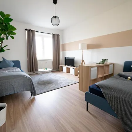 Lägenhet Fullhouse - - R85 - Parking - 3 Beds - Nespresso *