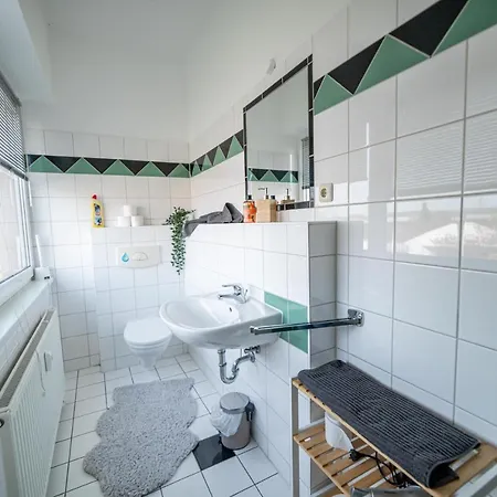 Fullhouse - - R85 - Parking - 3 Beds - Nespresso Цвиккау