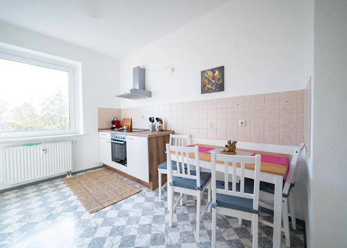 Fullhouse - - R85 - Parking - 3 Beds - Nespresso