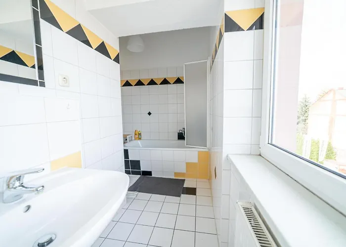 Fullhouse - - R85 - Parking - 3 Beds - Nespresso * Zwickau