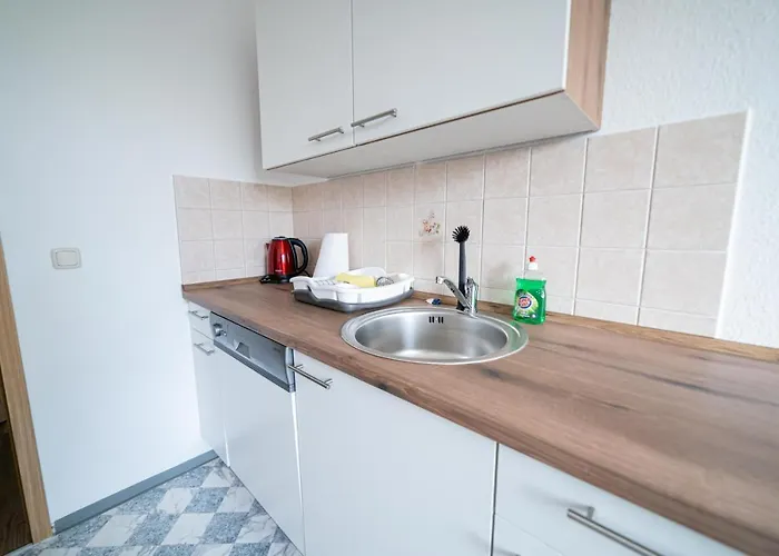 Fullhouse - - R85 - Parking - 3 Beds - Nespresso * Zwickau