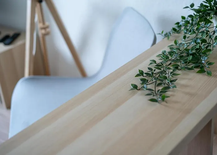 Fullhouse - - R85 - Parking - 3 Beds - Nespresso Zwickau